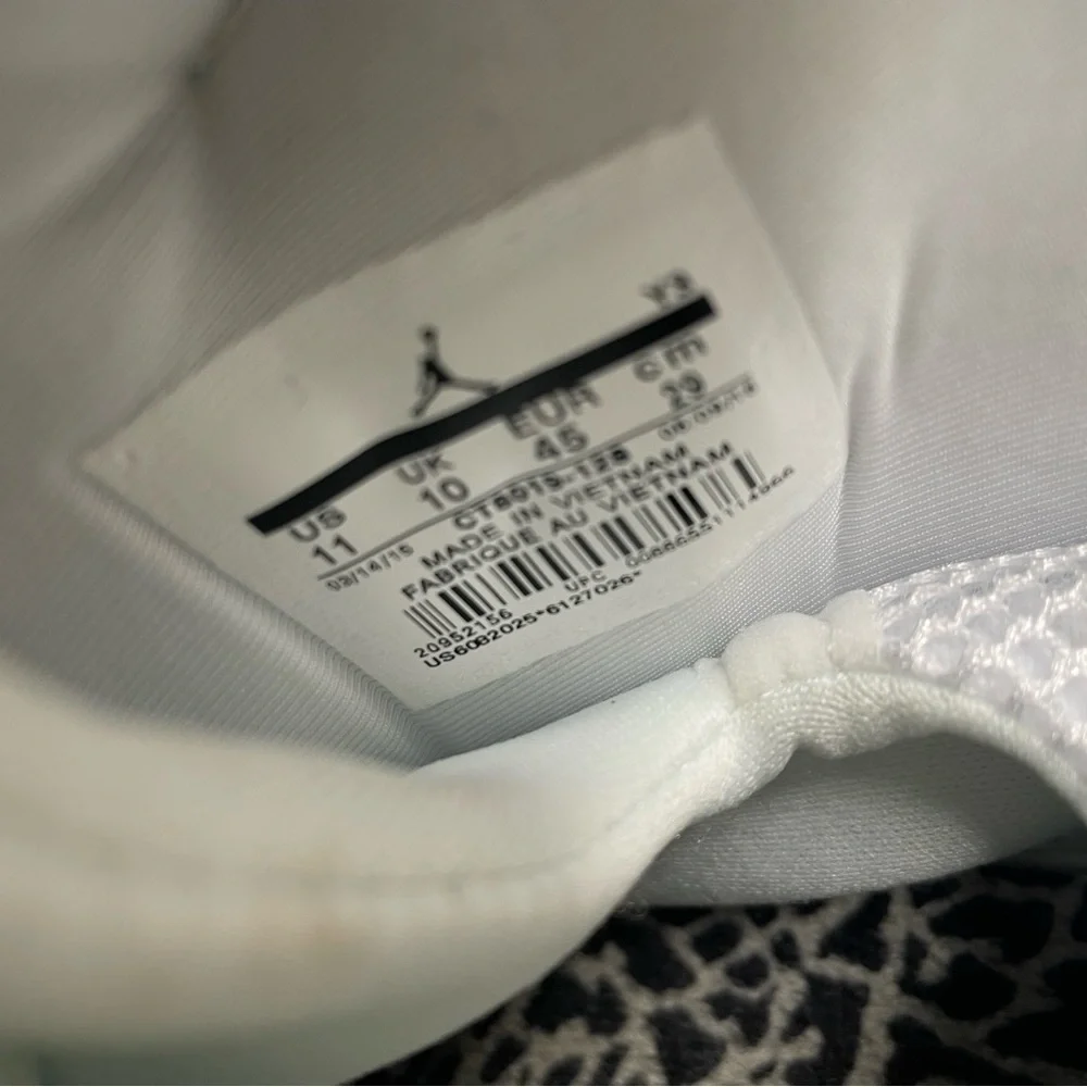 2019Womens Air Jordan 11 Retro 'Vast Grey' size 11